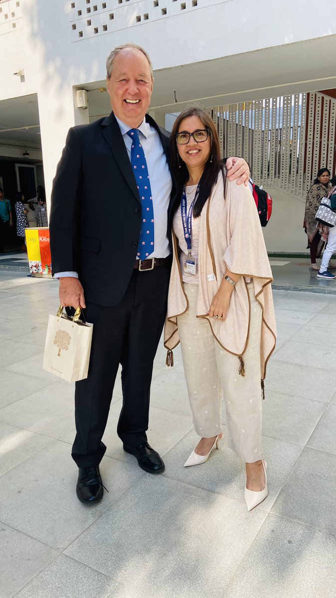 ‘Never undermine your power as a teacher.’ Powerful words shared three years back.
Thank you @JOHNGywm4  for reaffirming this today yet again!
How lovely to have met this wonderful person once again!! 
Brought back a sea of memories
 #FobisiaPenang
#inspirationalleader
<a href="/TBS_Delhi/">TBS Delhi</a>