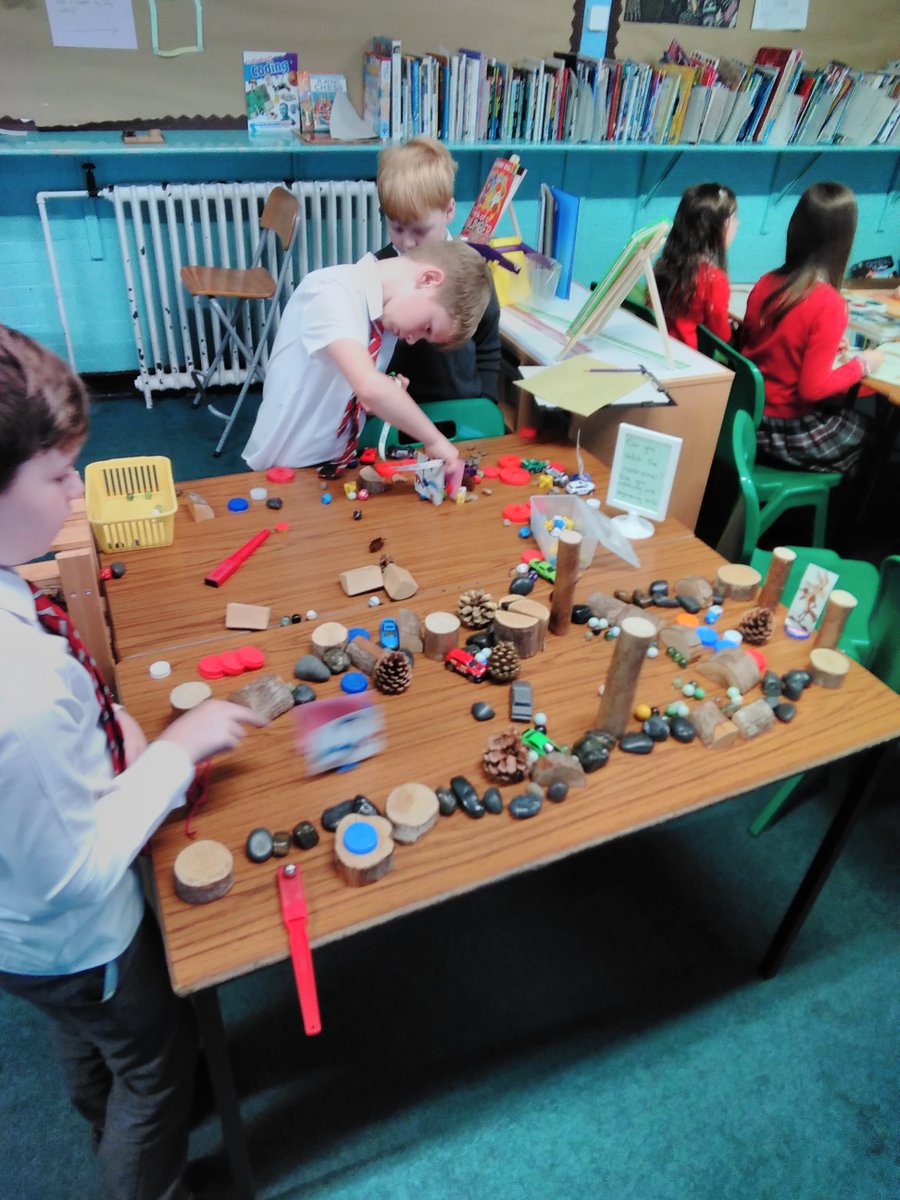 Carolside_PS's tweet image. Our creativity and engineering skills are being used to help Wylie Coyote catch the Roadrunner.  We have been using our Creative Thinking steps: wonder, explore, plan, create, test, celebrate and redesign.  Fabulous contraptions!  #CPSSTEAM #ERCSTEM