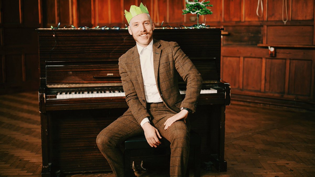 .<a href="/jamielenman/">Jamie Lenman</a>: Why my new single Hospital Tree is a personal pledge of thanks to the NHS 🙏 kerrang.com/jamie-lenman-w…