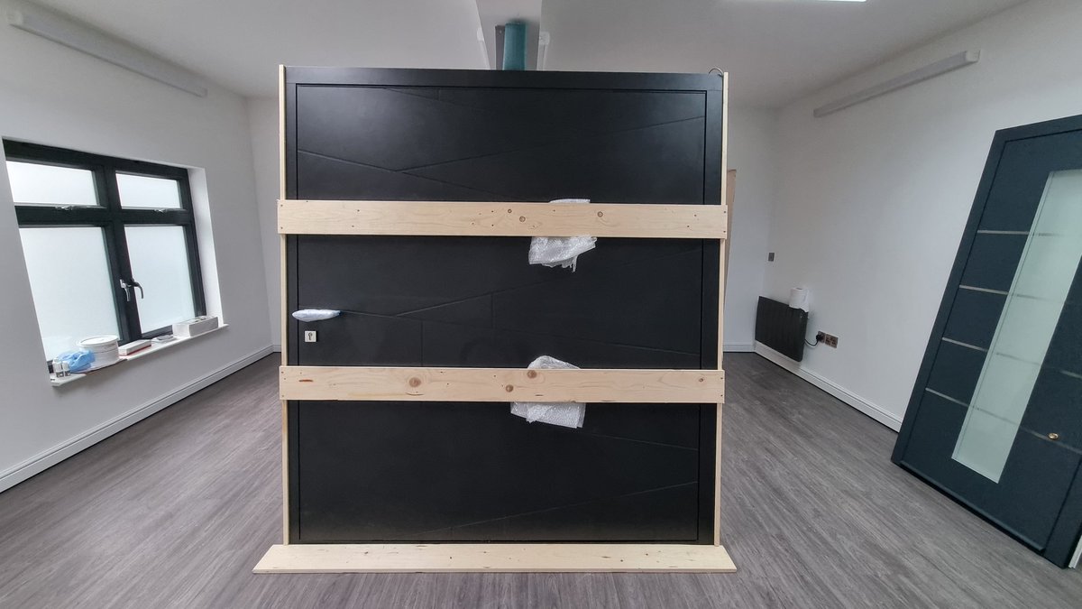 glazingblogger tweet media