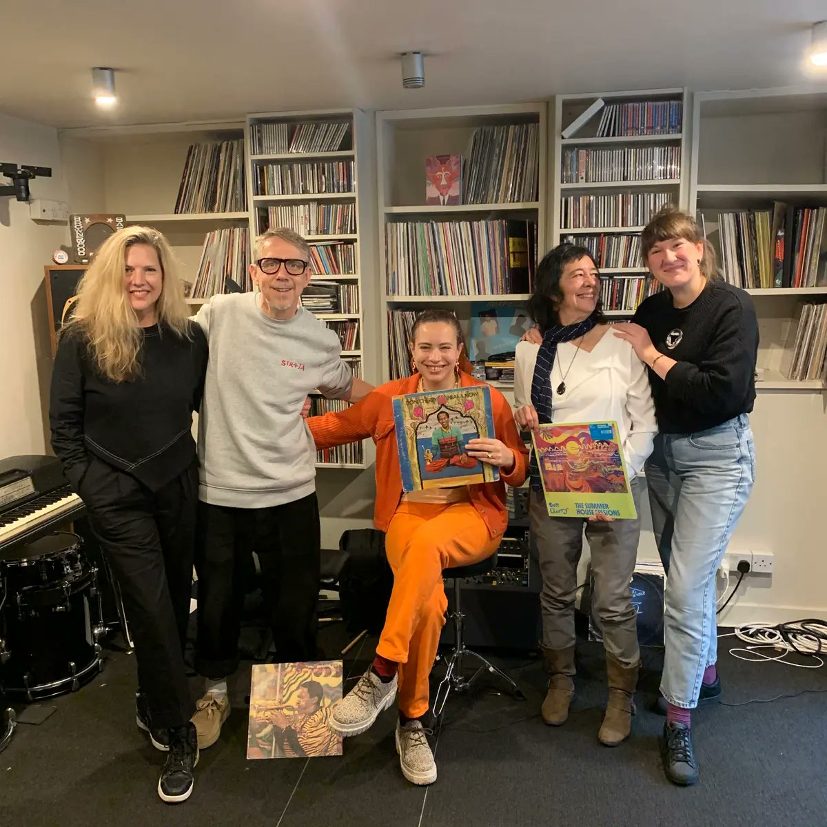 #LunchtimeListening 🔊Hear from Ana Ruiz and Naima Karlsson on Giles Peterson's morning show ahead of their performance as part of the Don Cherry Tribute this Sunday at the Barbican. 

Listen 👉worldwidefm.net/episode/browns…

Book 👉efglondonjazzfestival.org.uk/events/don-che…