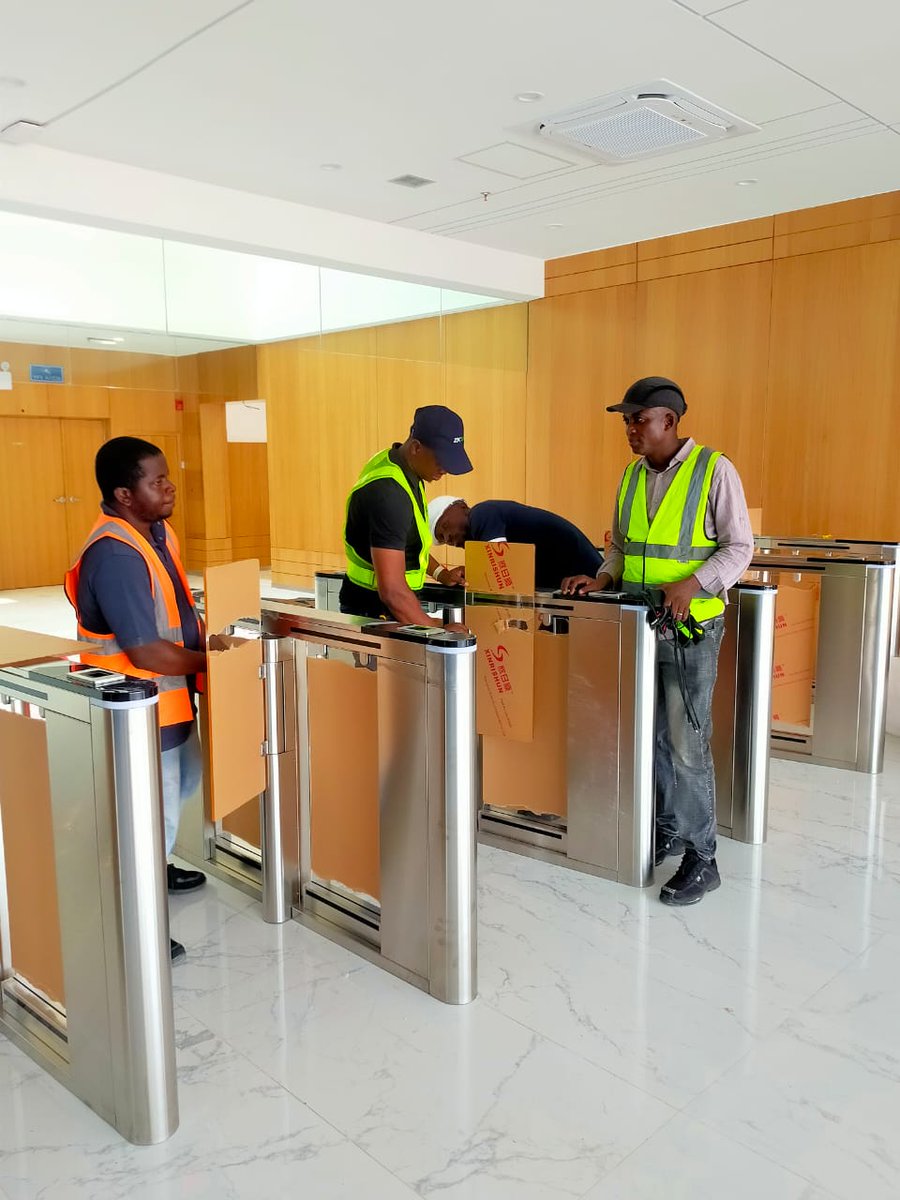 techsouthgate's tweet image. We deliver bespoke security solutions, systems and software for your business to secure employees, property, sensitive info, etc. Our team on site installing Speed gate motion waist height Turnstile device. Serves as a visual barrier against possible infiltration #accesscontol