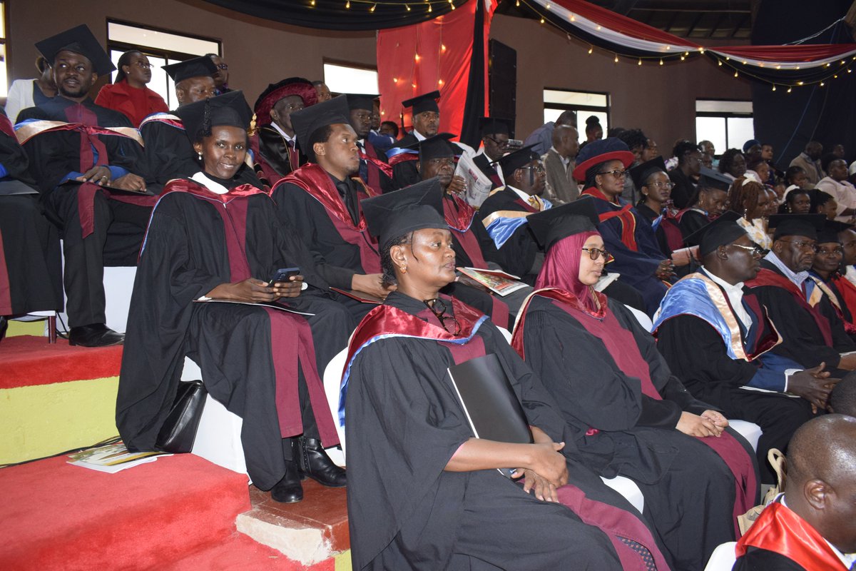 FEAFFA's tweet photo. Our hearty congratulations to Ngome Emmanuel Mbaji, the best #EACFFPC student of 2022 during the 19th KESRA graduation ceremony! #KESRAGraduation2022 #Classof2022 #19thKESRAGraduation https://t.co/fElJAyFonw