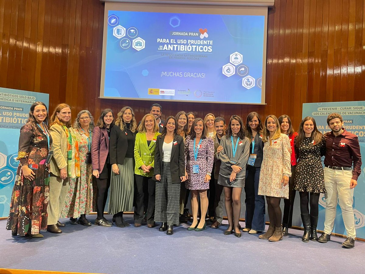 AEMPSGOB's tweet photo. 🔵 @PRANgob ha celebrado la jornada por el Día Europeo para el Uso Prudente de los Antibióticos 🦠
📉 El consumo nacional de antibióticos baja entre 2014 y 2021
➡️25,5% (salud humana)
➡️62,5 % (sanidad animal)
🔗 https://t.co/oou7yt31lP
#EAAD #WAAW2022 #ResistenciaAntibióticos https://t.co/8yTzMR1N2i