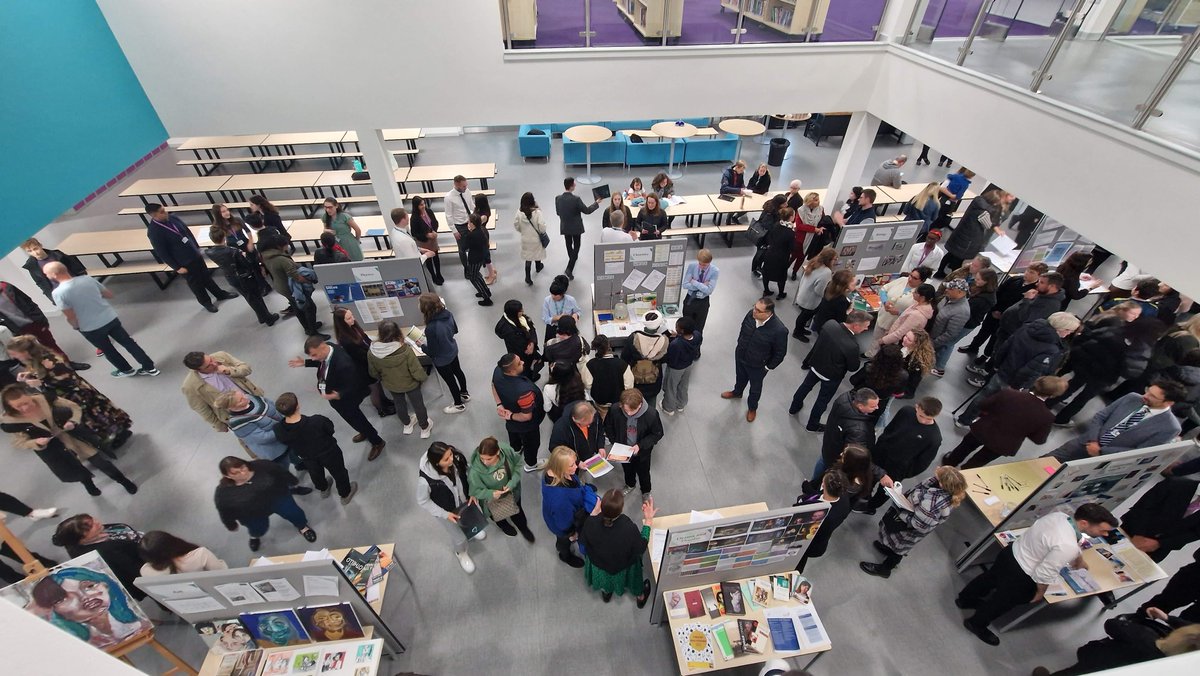 What a great evening! It was brilliant to see so many faces at our Sixth Form open evening last night. You can apply now tinyurl.com/477pmnnv