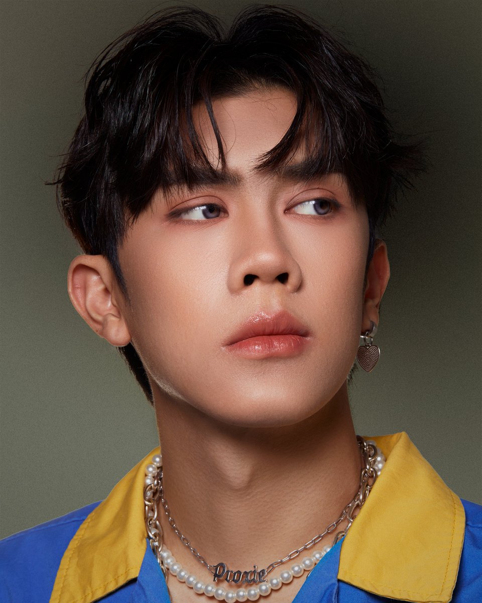 PROXIE_Official's tweet photo. PROXIE
The 3rd Single

Key Visual
CHOKUN

Droppin' On
30.11.2022

#PROXIE_ที่ไม��รักวันที่หนึ่ง
#PROXIE_The3rdSingle
#PROXIEChokun
#PROXIEth 
#bROTHERSMUSIC https://t.co/mRdL8F1l8S
