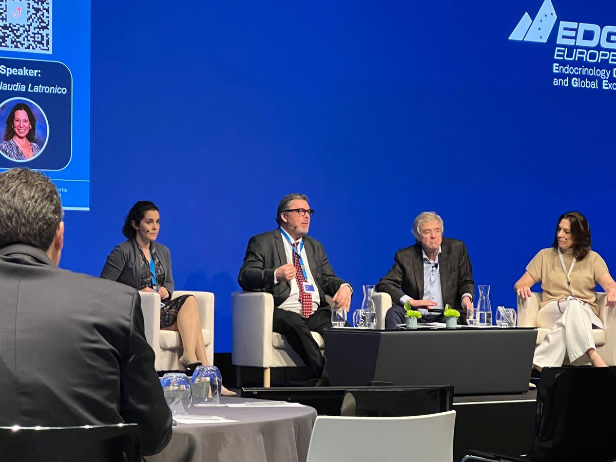 drsashahoward's tweet image. Fascinating discussions with Prof @analatronico1 and Prof Anders Juul at the Puberty symposium of #EDGEEurope @QMULWHRI