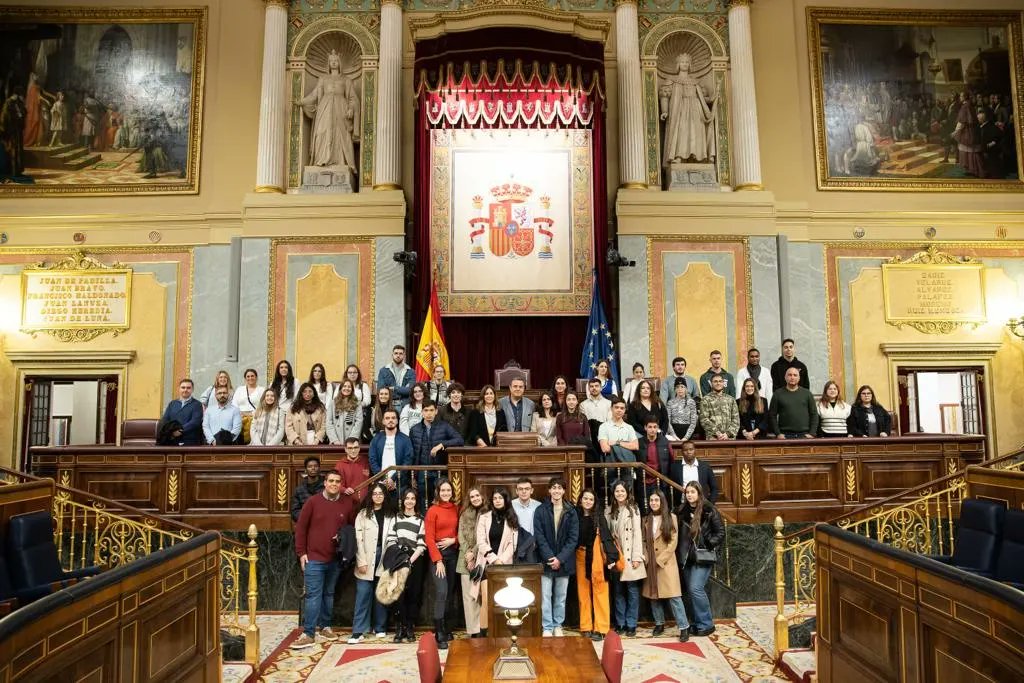 Asociación de Estudiantes Dcho. y CC.SS. CR tweet media