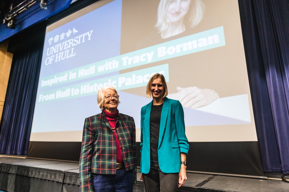 TracyBorman's tweet photo. Loved seeing this photo of me with my former lecturer and all-round inspiration, Professor Barbara English. Thank you @UniOfHull @HistoryatHull @EmilyJPBirch @LaurenTheweneti #hulluniversity #inspiredinhull https://t.co/HhNLdmIkkx