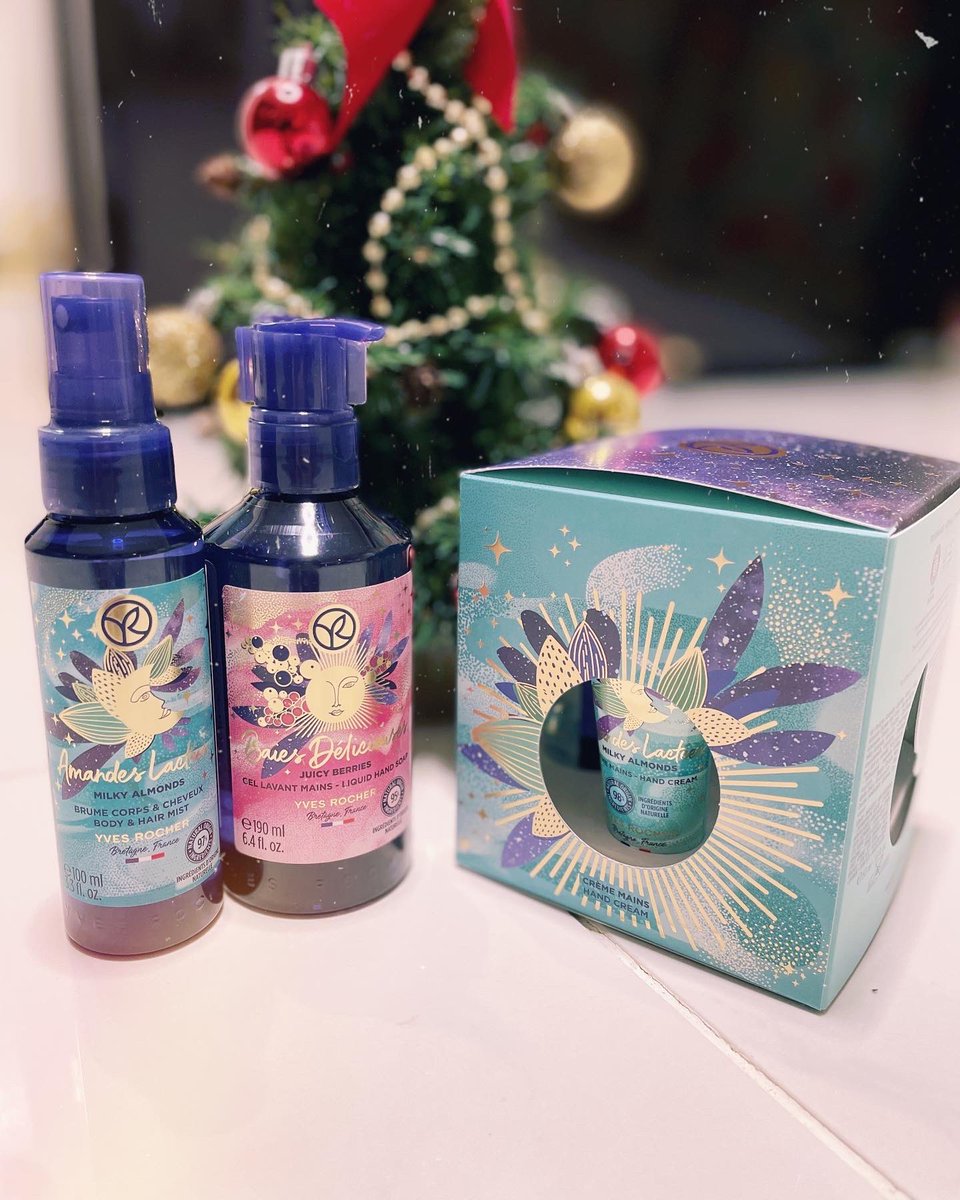 vintorisa's tweet photo. 最近のささやかな癒しは@yvesrocherjp のクリスマスコフレ&amp;🎄限定アイテム達🥰2つの香りジューシーベリーズ(ピンク)とアーモンドミルク(ブルー)、どちらもマストバイ💗使った時の多幸感よ...😮‍💨✨毎日ちょっとずつ幸せを重ねていくかんじ。イオン・ウェルシア一部店舗orイヴロシェのHPから買えます🧴 https://t.co/Vfzgxq8cn5