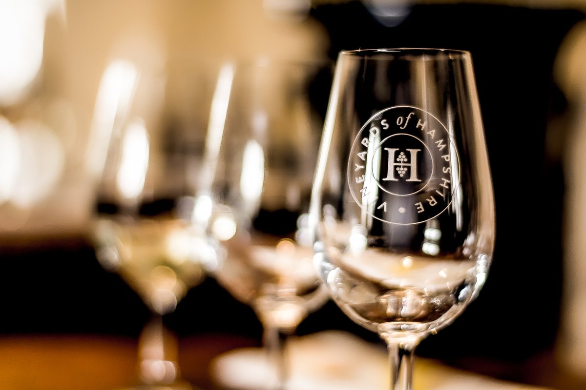 Heidi - Muddy Hampshire & Isle of Wight (@muddyhampshire) on Twitter photo Taste your way around some world-beating #hampshire wines at Vineyards of Hampshire's Fairylights and Fizz celebration in #winchester this December. Like a bargain? We’ve snagged 15% off entry – and four free tickets! <a href="/HampshireVines/">VineyardsOfHampshire</a> bit.ly/3gjG2BA Taste your way around some world-beating #hampshire wines at Vineyards of Hampshire's Fairylights and Fizz celebration in #winchester this December. Like a bargain? We’ve snagged 15% off entry – and four free tickets! <a href="/HampshireVines/">VineyardsOfHampshire</a> bit.ly/3gjG2BA