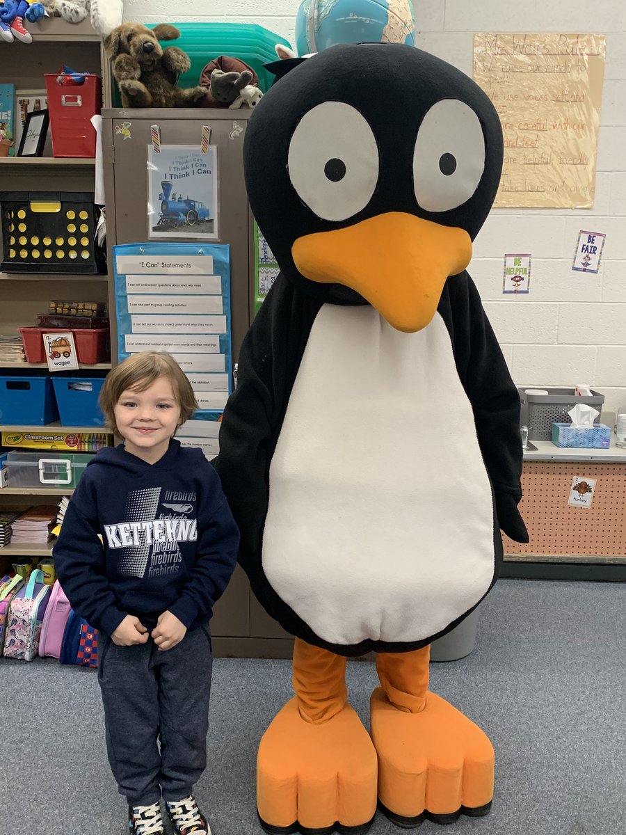 PrassPaxson's tweet photo. Prass student had a great day with JiJi @STMath!  Thank you for your special visit during KCS K-1 Math Week! @BitsByBateman @KetteringSchls https://t.co/23IRlCFkmH