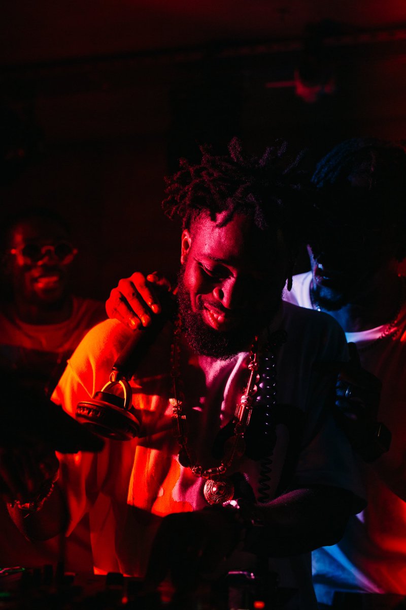 JulsOnIt's tweet image. 