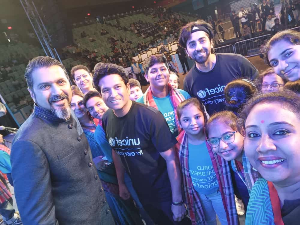 Shipra_Srivastv's tweet photo. Children are the best creation of God. World Children's Day celebration at Tyagraj Stadium today organised by @UNICEF. #Ahlconintl presented a beautiful song composed by @rickykej. A sheer delight for ahlconites to meet @ayushmannk and @sachin_rt. Gratitude @ashokkp and @y_sanjay https://t.co/vrEKq5Stjn