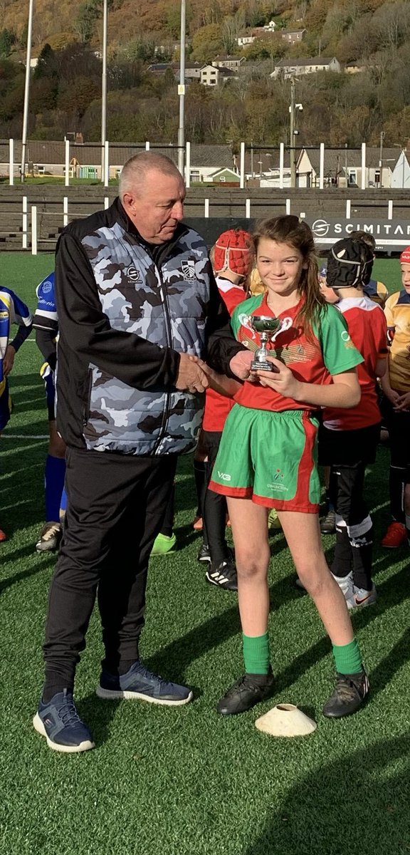 GwauncelynPri's tweet photo. Impressive first time performance by our yr5/6 rugby team today and special mention to Emie for winning player of the tournament 🤩 A huge thank you to Mr Hurley for all the help it was much appreciated. #Gwauncelynrugby @LlantwitRFC https://t.co/e0sGroiOYF