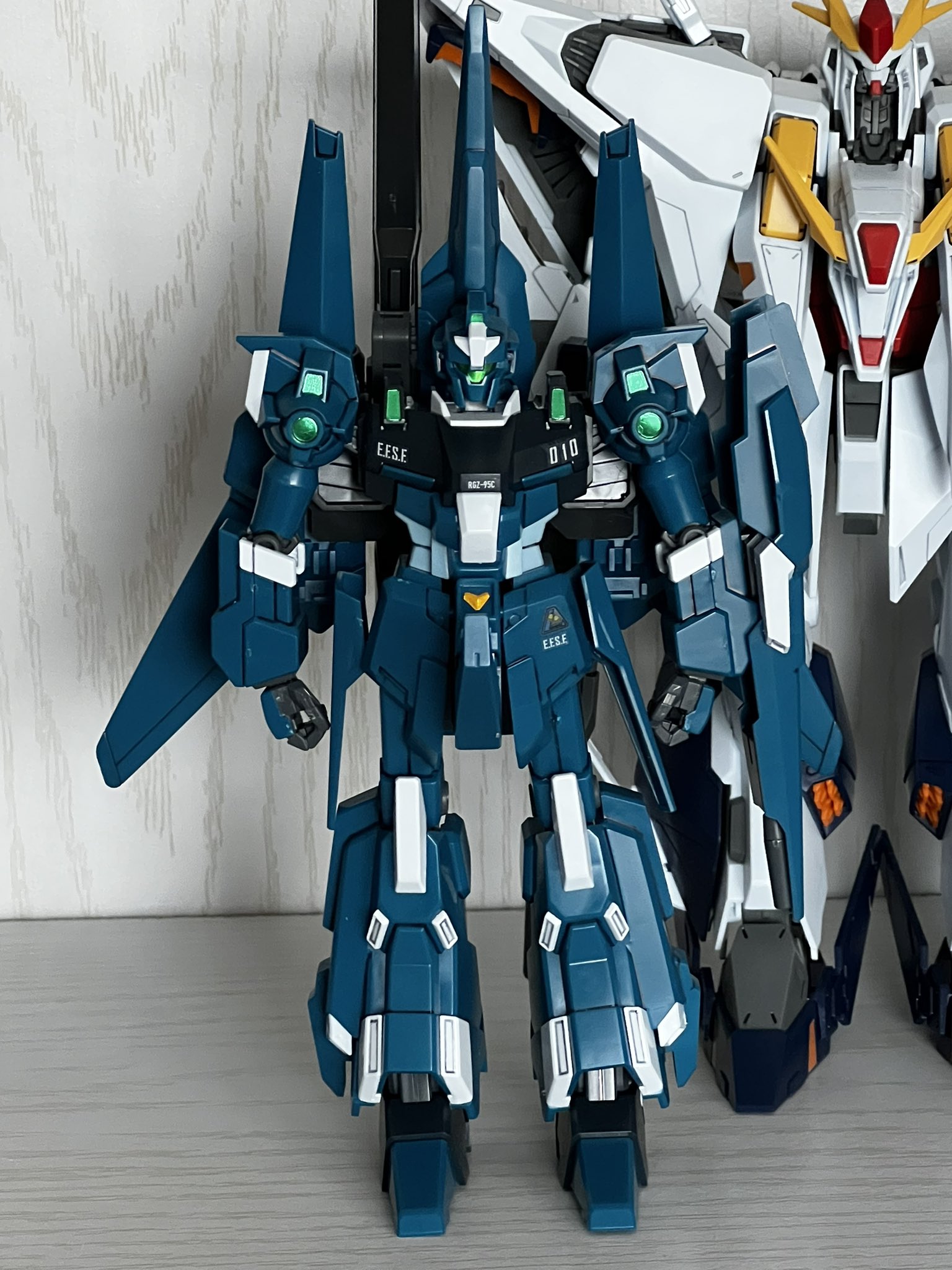 Hgリゼル隊長機 Twitter Search Twitter