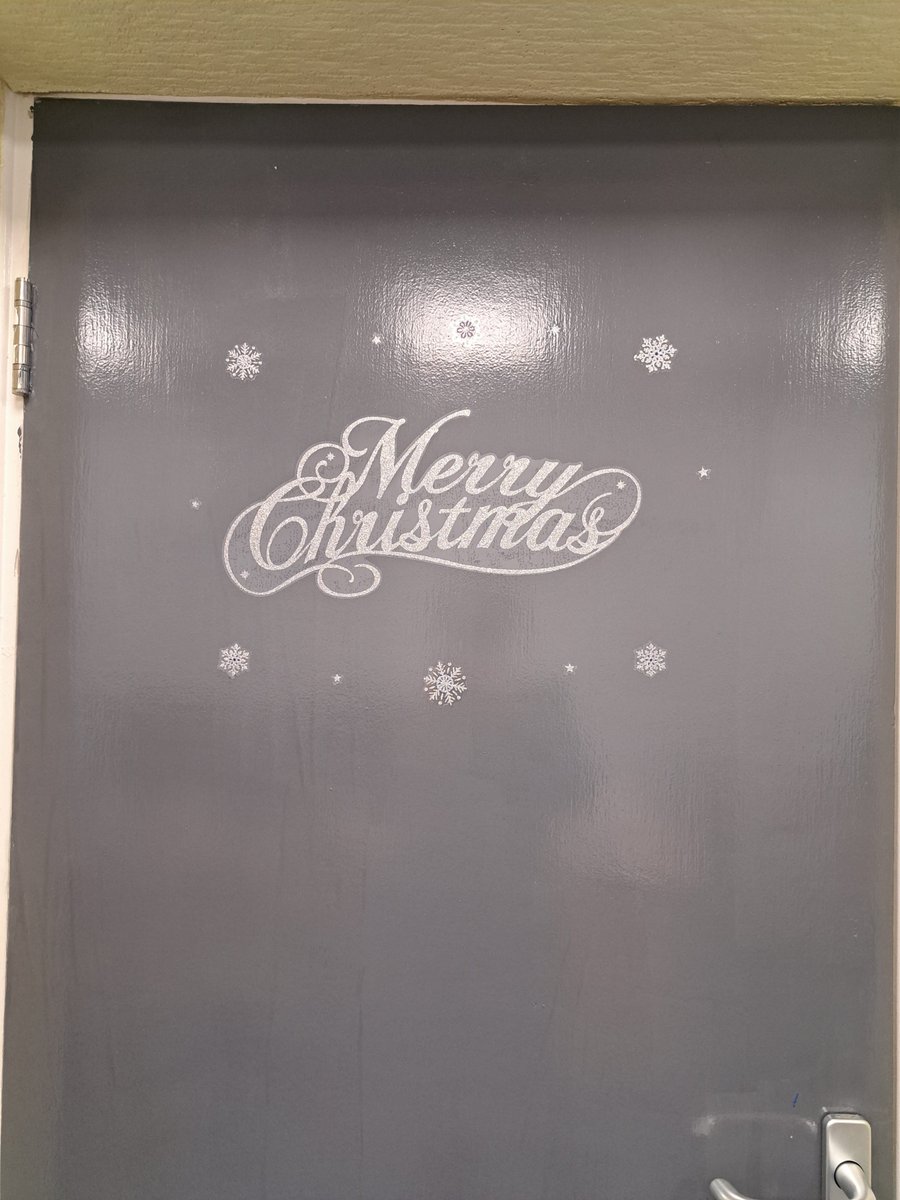 TaxAssistDurham's tweet photo. It's beginning to look a lot like Christmas ❄
Why not pop into our office to take a look &amp; see if we can help you with your tax needs! #accountants #taxassist #accounting https://t.co/toG57mmq1w