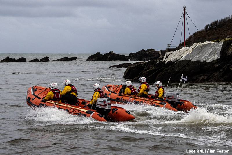 If you are unable to be along the quaysides to see the lifeboats, here are a few pictures from sea trials earlier this week, We will be publishing more pictures later.
D-741 Ollie Naismith
D-872 Ollie Naismith II
#savinglivesatsea
<a href="/rnli/">RNLI</a> #RNLI