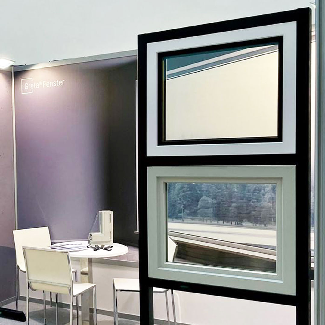 Salamander_SWDS's tweet photo. We have received two more awards for our Greta®Fenster. „Guida Finestra“ magazine (Italy) awarded our Greta®Fenster with the Oscar del Serramento for the most innovative and aesthetically pleasing recycled product. #GretaFenster #MyWindow #Proud #OscardelSerramento https://t.co/DoXwfpEKSu
