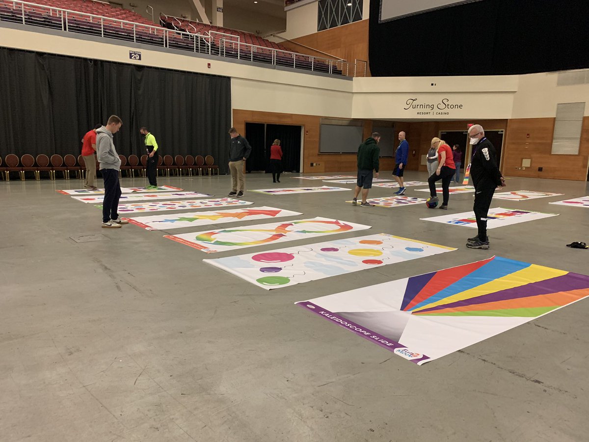 <a href="/PErocks25/">Kevin Yarnell</a> Rockin’ the early morning session with <a href="/FitandFunPlay/">Fit and Fun Playscapes</a> There is still time to join in the fun! <a href="/NYSAHPERD/">NYS AHPERD</a> #NYSAHPERD84th <a href="/SEZnysahperd/">Southeastern Zone</a>