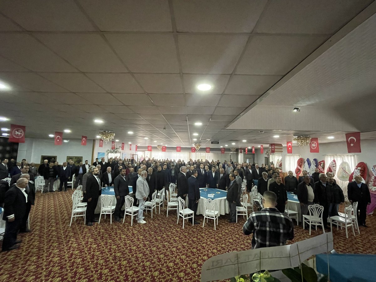cenginyurt52's tweet photo. KIRAT DİNAR’DA ŞAHA KALKTI.
Sn G.Bşk.Gültekin UYSAL beyefendinin katılımlarıyla
Demokrat Parti Dinar ilçe kongremizi gerçekleştirdik.
Göreve seçilen ilçe başkanımız sn Erdal Güçlü ve yönetimine başarılar dilerim.
Mahkum değilsin güzel Ülkem Demokratlar var. https://t.co/kcF1Wnk5ZG