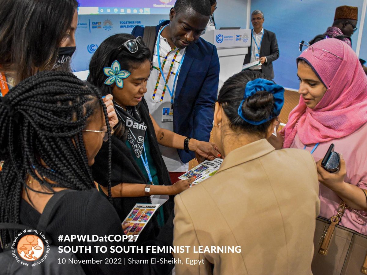 📬 #APWLDatCOP27 | We brought the results of South to South Feminist Learning #SSFL on #ClimateJustice to #COP27 in the form of ✨postcards✨ and gave it to our sisters throughout our two-week stay in Sharm El-Sheikh, Egypt. 

#FeministClimateJustice 
#FeministsWantSystemChange