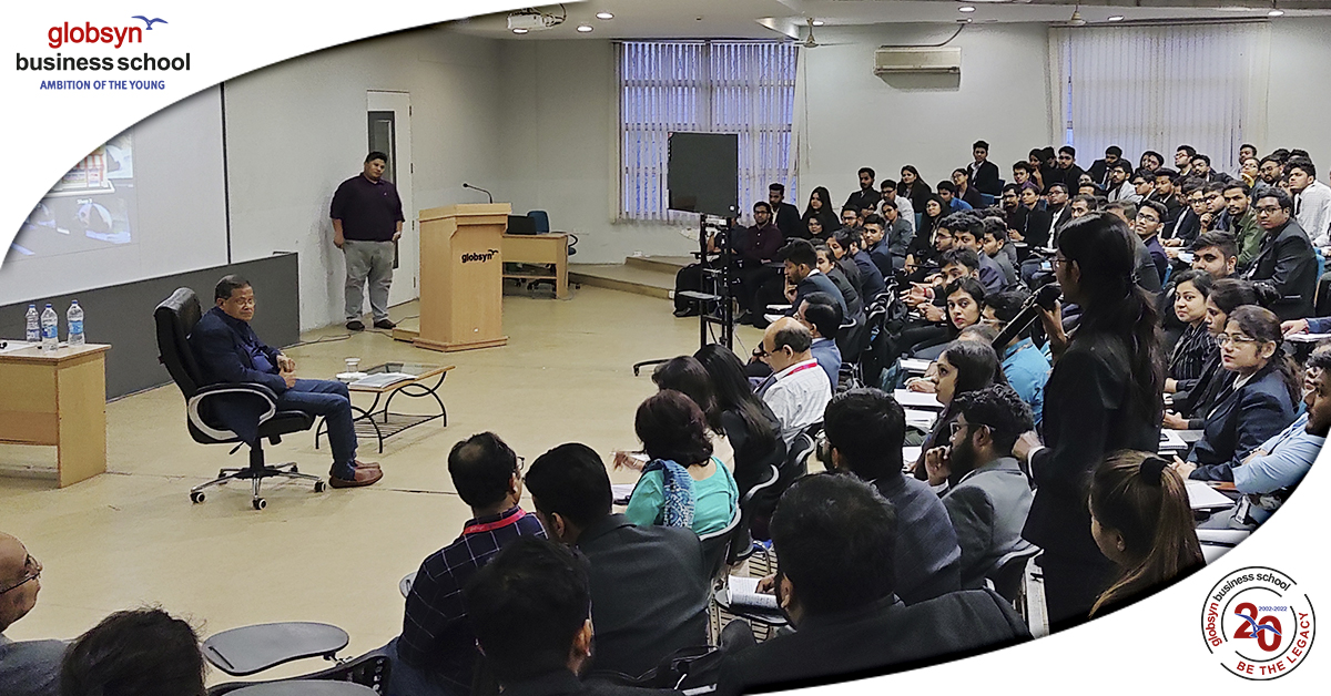 globsyn's tweet photo. In the recently held Learn &amp; Intern session, Mr. Bikram Dasgupta, Founder &amp; Executive Chairman, Globsyn Group, enamored the students of Batch 2022-24 with his words of wisdom on life, entrepreneurship and keeping aspirations.

#GBS #LearnandIntern  #YoungManagers https://t.co/fpoE6IDoGM