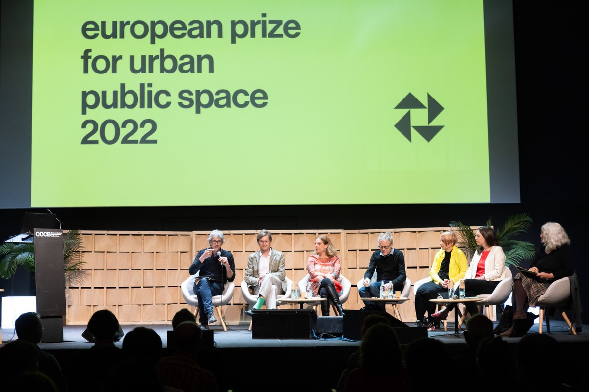 jl_office's tweet photo. CccB. 2022 European Prize for Urban Public Space. Debate of finalists with the Jury. Award Ceremony. Exhibition designed by JL-Office opening.
Photos: CC BY_NC_SA CCCB, Robert Ramos, 2022 https://t.co/ofQUCS6XiJ