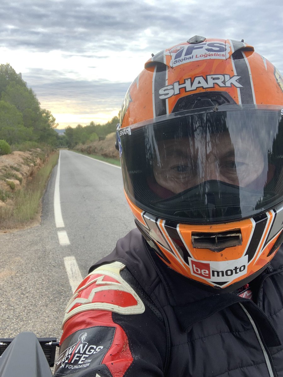 <a href="/RidinGraphics/">Ridin'Graphics</a> <a href="/bemotouk/">BeMoto.uk</a> ✌🏼test headgear. <a href="/bemotouk/">BeMoto.uk</a> 👊🏼