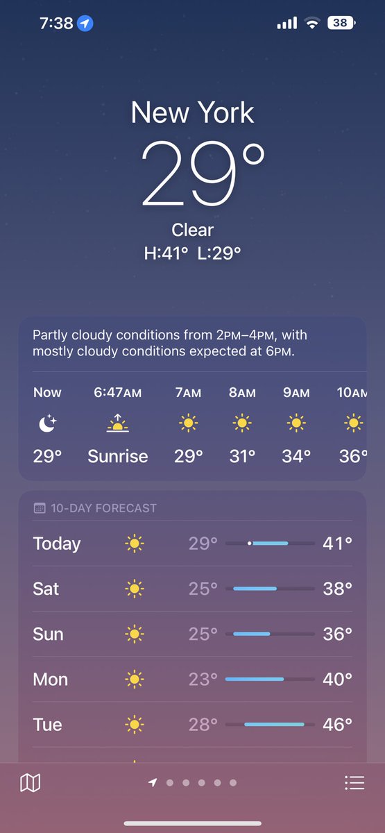 SnackzliveNYC's tweet photo. People at my job be dressing like its summer time crop tops shorts tank tops and its this cold out i kid you not smh …. https://t.co/9NJ47BuMMd