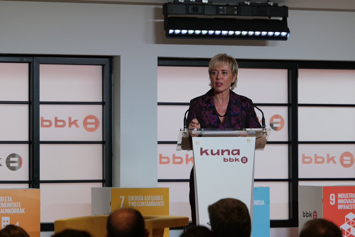 🎙 <a href="/carmeartigas/">Carme Artigas</a> “las conclusiones de estos dos días en Green Digital Conference son el documento de trabajo que les vamos a pasar a los futuros trabajadores”.

<a href="/SEDIAgob/">S.E. Digitalización e Inteligencia Artificial</a> <a href="/BBK_Kuna/">BBK Kuna</a> <a href="/bilbao_udala/">Bilbao [Udala - Ayuntamiento]</a> 

#greendigitalconference #bilbao