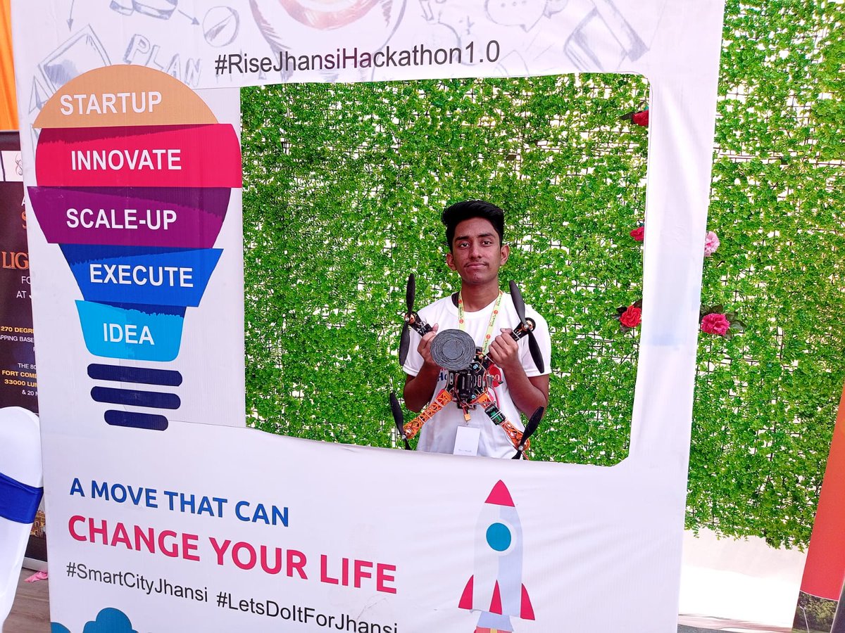 tanishq_upmanu's tweet photo. An amazing day with the awesome jury and the stunning projects that really made our day!! 

 #SmartCitiesMission    #Easeoflivingindex2022 #MycityMyPride #YeMeraSheharHai,

#jhansi #smartcityjhansi #rise #risehackathon #incubationMasters #jhansiSmartCity https://t.co/AzjlvXsYXP