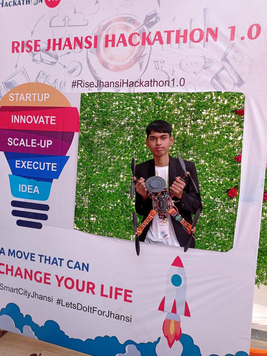 tanishq_upmanu's tweet photo. An amazing day with the awesome jury and the stunning projects that really made our day!! 

 #SmartCitiesMission    #Easeoflivingindex2022 #MycityMyPride #YeMeraSheharHai,

#jhansi #smartcityjhansi #rise #risehackathon #incubationMasters #jhansiSmartCity https://t.co/AzjlvXsYXP