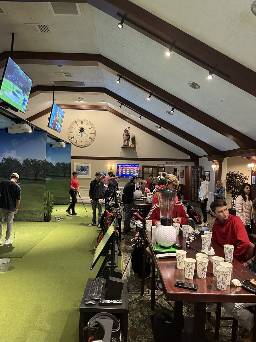Great night! The JV and Varsity golf teams celebrated a great season with some golf simulators,pizza, and pasta. <a href="/SJHSGolf/">SJHS Golf</a> <a href="/SJHS_HM/">Alex Zequeira</a> <a href="/SJHS_PioneersAD/">Saint John's HS Athletics</a> <a href="/WachusettCC/">Wachusett CC</a>