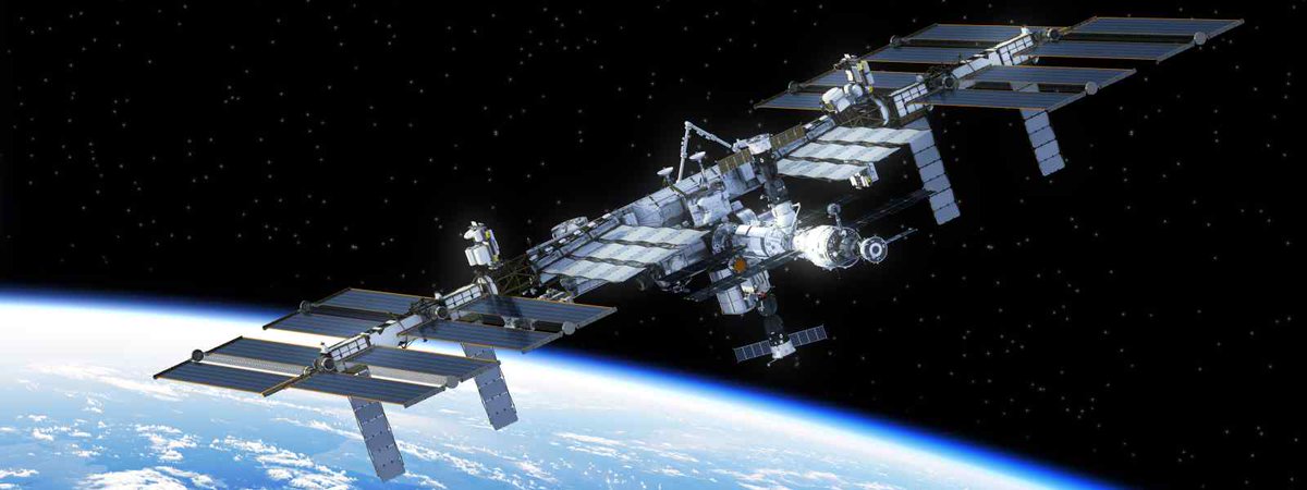 UniStrathNews's tweet photo. An experiment led by @UniStrathclyde to find new ways of creating materials that could be used to produce medicines &amp; metal alloys is about to take off to the International Space Station https://t.co/apGXynlXRT @spacegovuk @ISS_Research #space #countdown https://t.co/sSUJ5LFStO