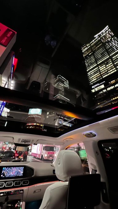 Fh2Rbg9XoAASWI8?format=jpg&name=small