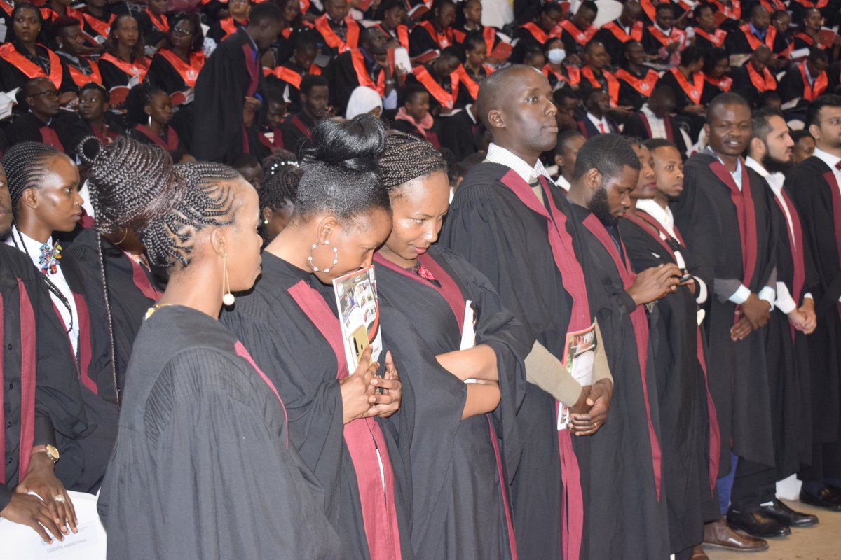 FEAFFA's tweet photo. Out of 882 who graduated today, 144 were graduates of the #EACFFPC Training Programme conducted by @KESRA_KRA in collaboration with @KifwaK, #EAC Directorate of Customs, the other revenue authorities in East Africa and @FEAFFA @CG_KRA @fmgambi https://t.co/sTMLtrWmRw