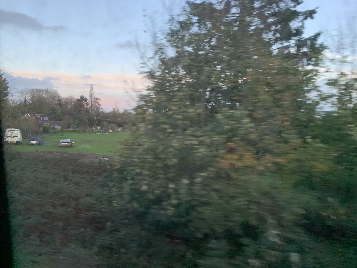 Somewhere in a field, just outside Gatwick. Certainly a Fuego, but could the other car be another Fuego sans lights and bumper?🤷🏻‍♂️ Finally got a pic of it (albeit sketchy). I’d really like a Fuego…
