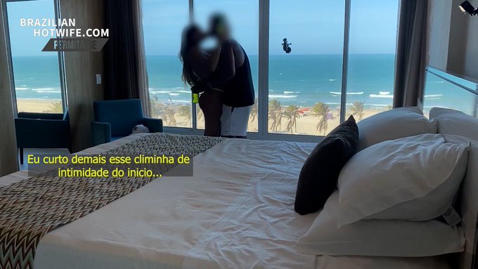 Enquanto o @CuckoldJunior estava no banho tirando o sal do corpo eu estava desse jeito com o solteiro&hellip;<a class="tags" target="_blank" title="On Twitter" href="/?out=eyJ0eXAiOiJKV1QiLCJhbGciOiJIUzUxMiJ9.eyJpYXQiOjE3MjA1NDcyNTcsImlzcyI6InR3cG9ybnN0YXJzLmNvbSIsIm5iZiI6MTcyMDU0NzI1NywiZXhwIjoxNzUyMDgzMjU3LCJyZWRpcmVjdF91cmwiOiJodHRwczovL3R3aXR0ZXIuY29tL0N1Y2tvbGRKdW5pb3IifQ.hP0zAbwBrcJBUHoTRcNpCB7Ma2T1VL1xJjexKVn1KFjOPMfyTJP-vNhJl6IvNl_pjfIGC8xiiY1gTbqkU8NdvQ">@CuckoldJunior</a><a href="/tag/cuckold"class="tags"><span>#cuckold</span></a><a href="/tag/hotwife"class="tags"><span>#hotwife</span></a>