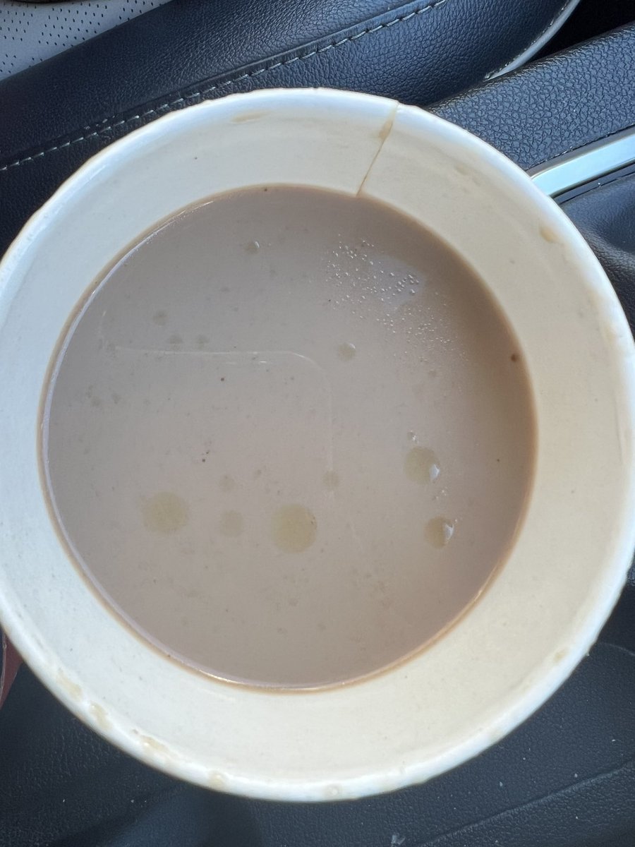 JustineAltman's tweet photo. @CostaCoffee sent you a DM this morning about this… and haven’t heard back. Please can this be looked into ASAP https://t.co/aPvXwhIZfb
