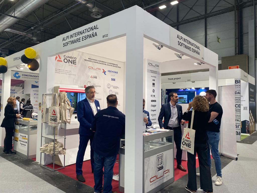 Bimexpo_'s tweet photo. 💻 ¡Todo lo bueno tiene un final! Estamos llegando al final de #BIMexpo2022, pero todavía tienes tiempo de pasarte a disfrutar de todas las novedades que ofrecen los stand de:
➡️ MSI Digital
➡️ ALPI
➡️ @BIMLearning
➡️ NV BIM
#BIMforum #TheMissConference https://t.co/jRRcgUDC2x