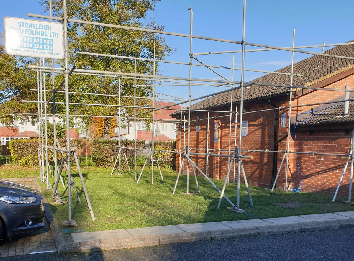 nonsuchtrees's tweet photo. Big thanks to Stoneleigh Scaffolding for setting up our tree display area this morning. Now all we need are some trees! https://t.co/IrWpRawT9r