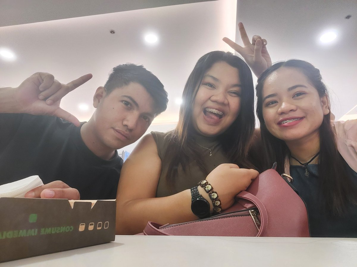 juliuspisig_'s tweet photo. My Model Teachers!!!  We're so cute here, ma'am @IamShenna_ @likenrol 🤍 https://t.co/0WEuNbMMt9