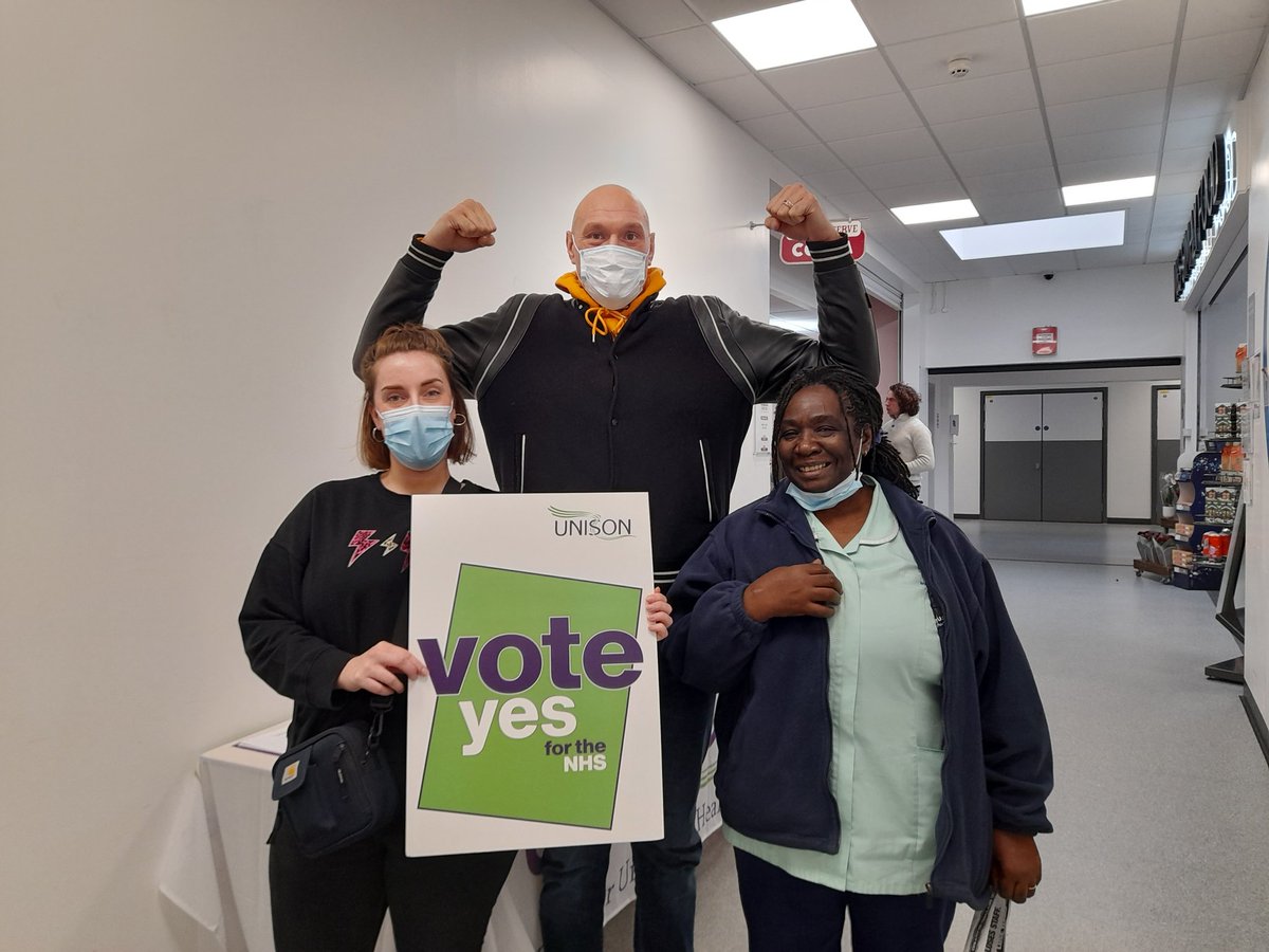 Pulling out the big guns 💪Tyson Fury showing support for UNISON member's ballot at MFT ✊️#VoteYesfortheNHS #TysonFury #Solidarity