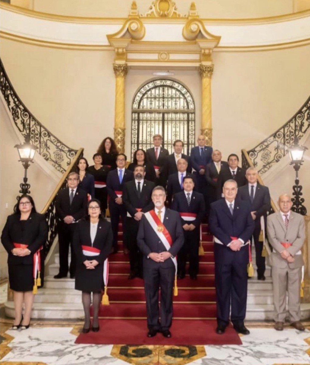 Hace dos años tuve el privilegio de ser parte de este gran equipo liderado por el Presidente <a href="/FSagasti/">Francisco Sagasti</a> 🇵🇪