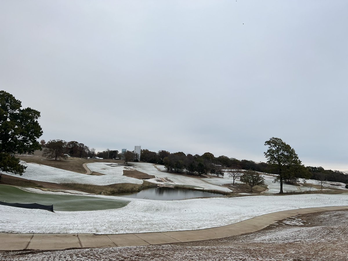 It’s a cold one at the Battlefield <a href="/ShangriLaOKGolf/">Shangri-La Resort</a> this morning!