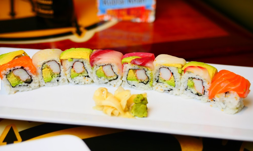 KublaiK48556389's tweet image. Making a decision for dinner this weekend has never been so easy, especially when you're staring at this beautiful Rainbow Roll 🌈 #Sushi #RainbowRoll KublaiKhanatx.com