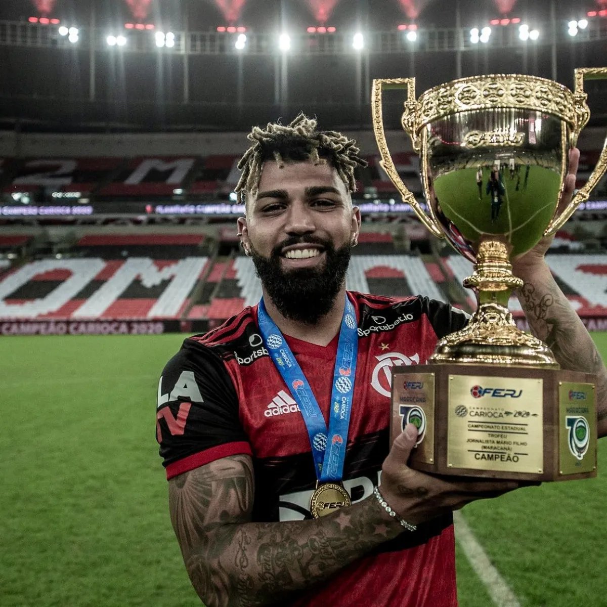 OI? 🤔

Regulamento do Carioca 2023 prevê PERDA DO VALOR DA COTA DE TV para clubes que não usem time principal a partir da 3ª rodada da competição.

📸 Marcelo Cortes/ CRF