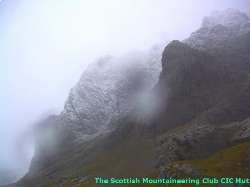 cicwebcam's tweet photo. #cichut #northface #bennevis #mountaineering Current weather. 2.93C, humidity 94.5%, recent gust 3mph, direction WNW https://t.co/glGkfBD6jZ