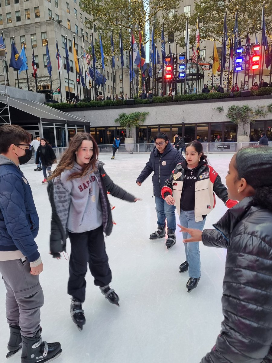 Ice friends 🧊 ⛸️ 😍